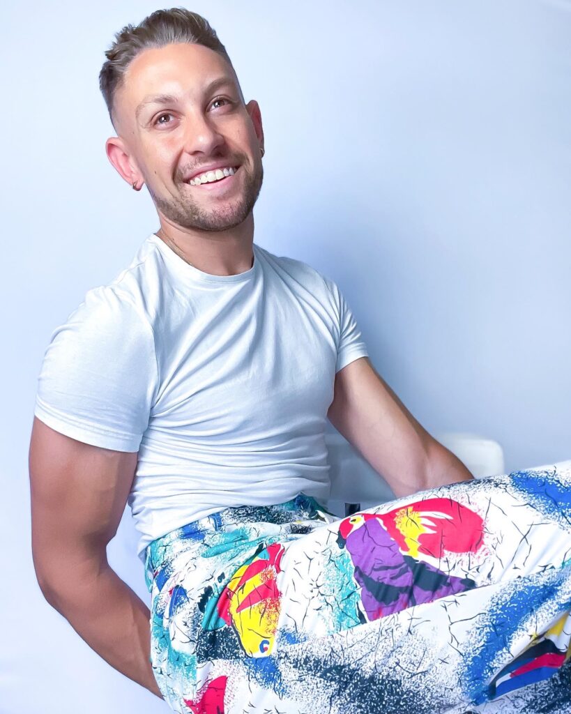 0CE44D95-16AD-4CDE-8584-A21C68B44312